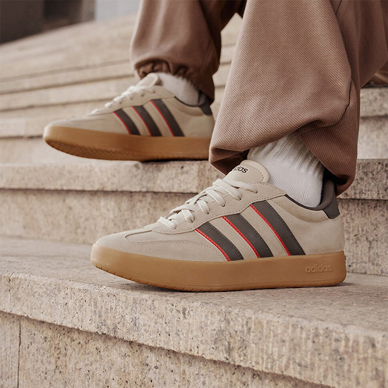 阿迪达斯男士厚底低帮运动板鞋