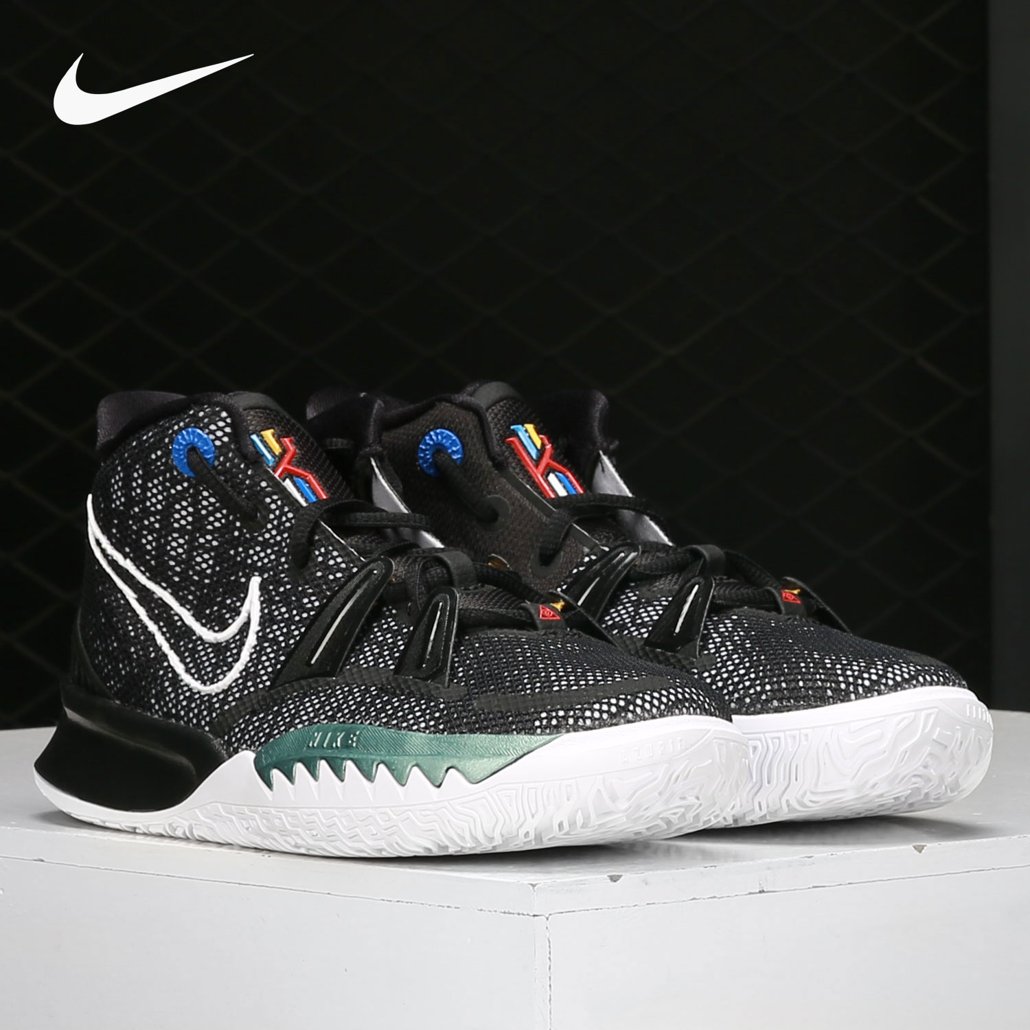 nike耐克正品新款轻便篮球鞋