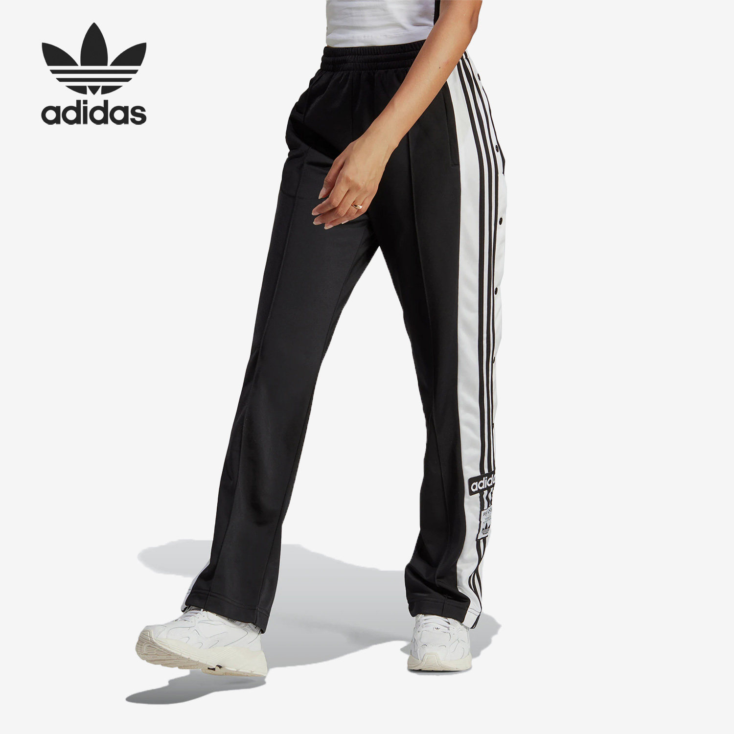 adidas/阿迪达斯官方正品三叶草女子侧开纽扣宽松运动长裤ib5924