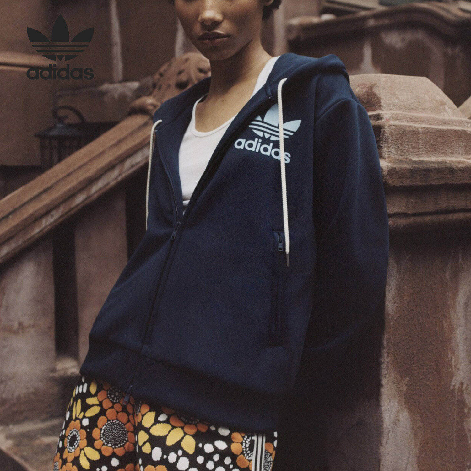 Adidas/阿迪达斯正品三叶草男女同款连帽复古夹克外套JJ2939,运动服/休闲服装,运动卫衣/套头衫,淘宝优惠券,粉丝福利购,淘宝优惠卷