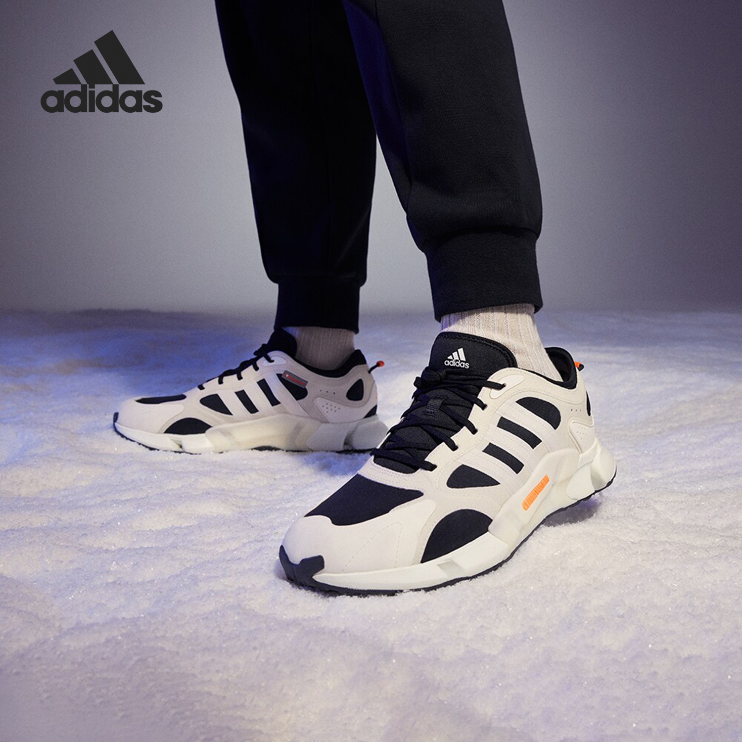 阿迪达斯正品男女通用跑步鞋