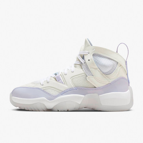 Nike/耐克女士高帮篮球鞋