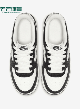 Nike/耐克正品新款GS女子大童轻盈缓震运动板鞋820438-111