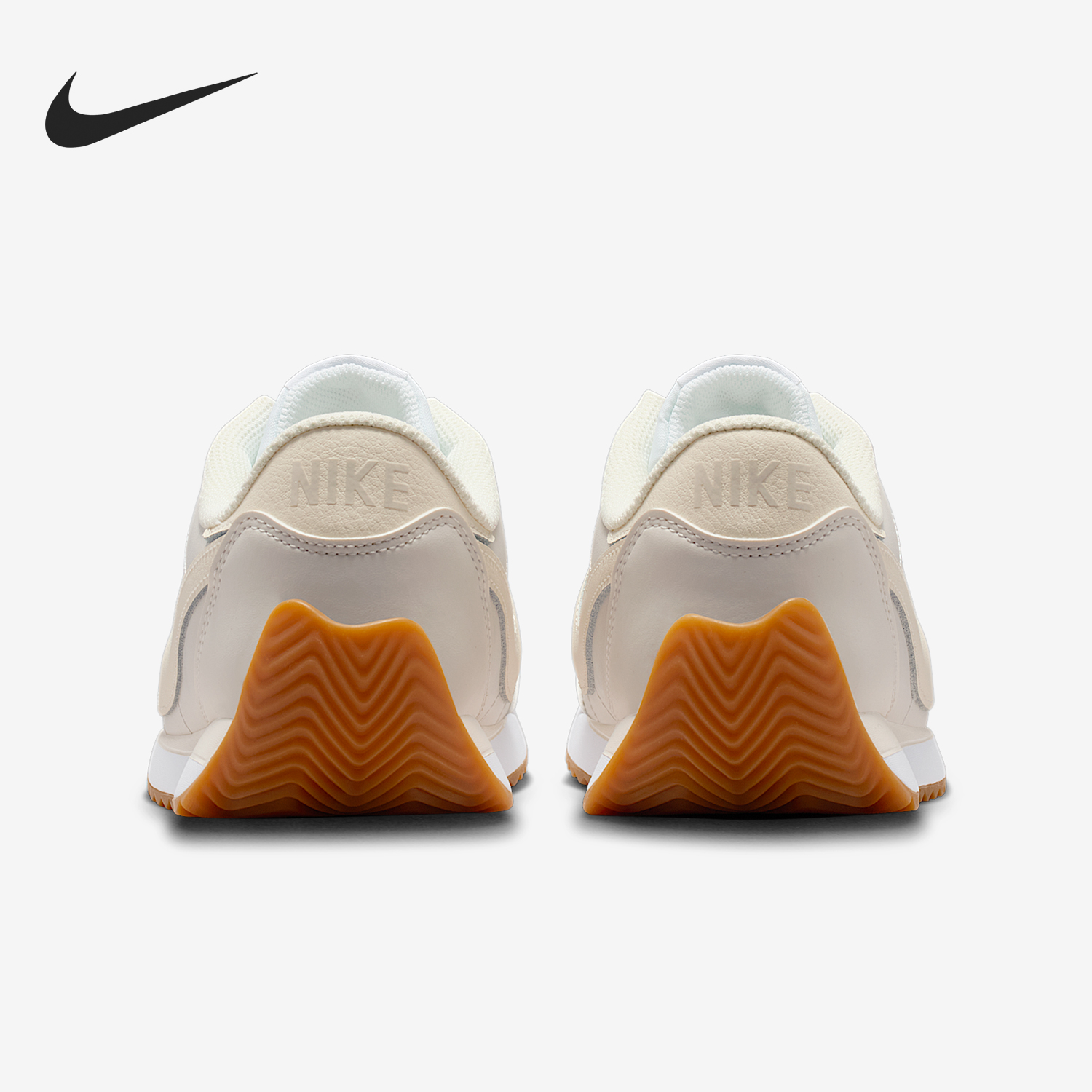 耐克女士运动耐磨低帮休闲鞋