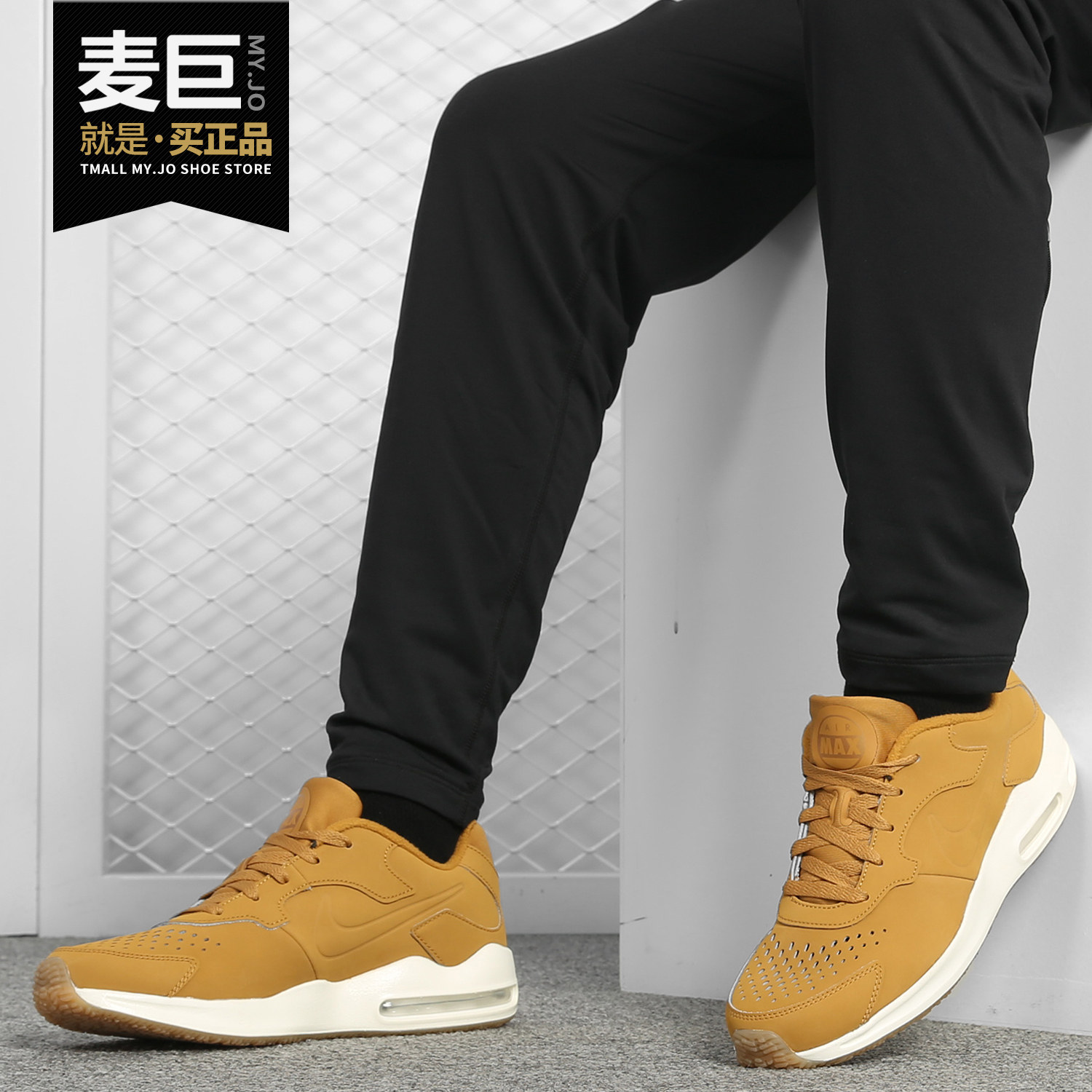 Nike/耐克正品男子AIR MAX90气垫 轻便黑白运动休闲跑步鞋916770