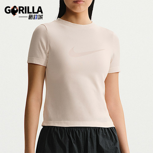Nike/耐克正品Sportswear女士圆领透气修身经典短袖T恤IO1517-103