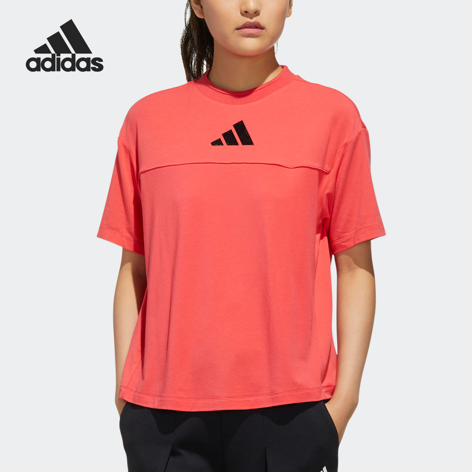 Adidas/阿迪达斯时尚女运动T恤