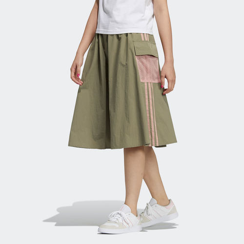 阿迪达斯女子运动半身裙