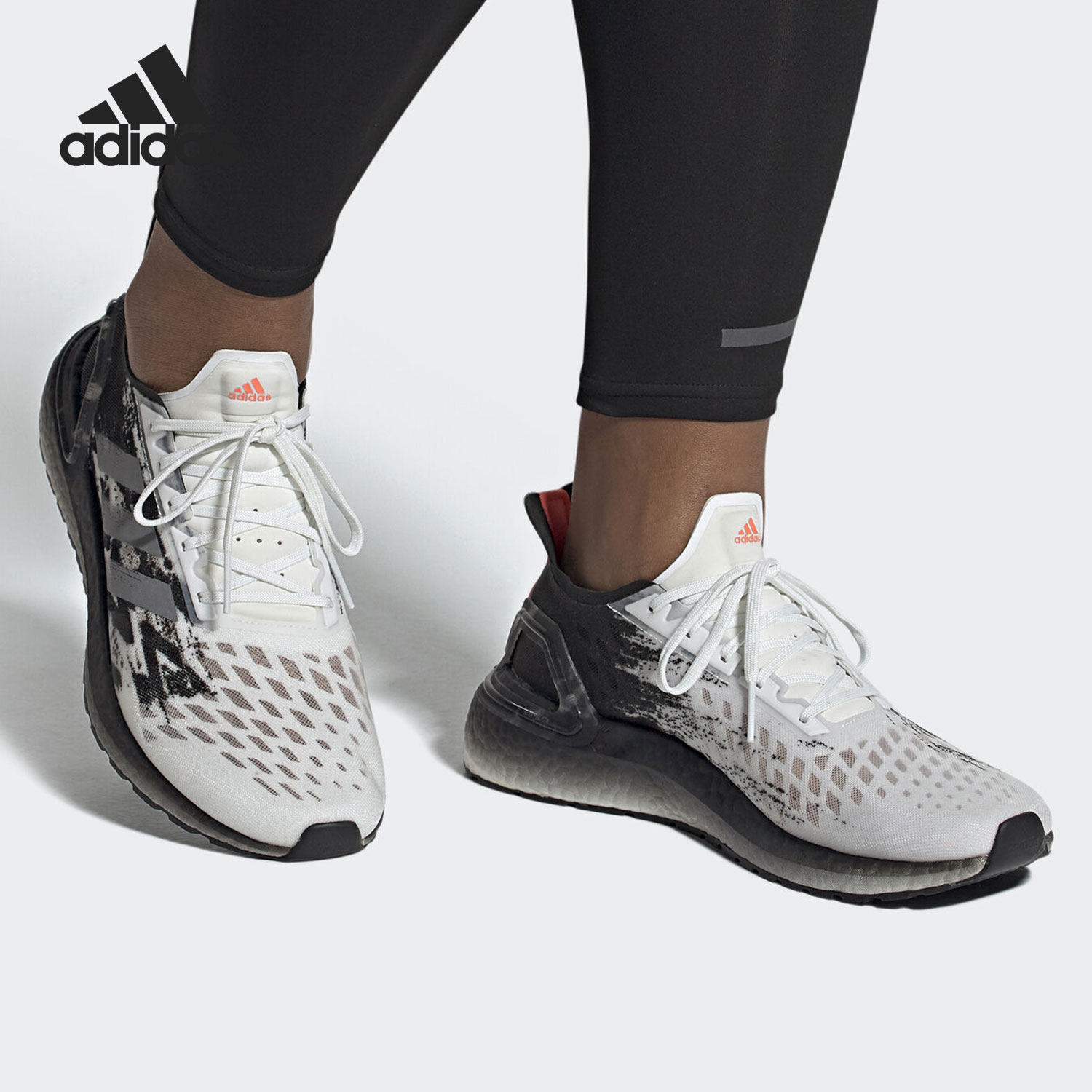 Adidas/阿迪达斯正品 Ultraboost PB 男女运动跑步鞋 EG0915