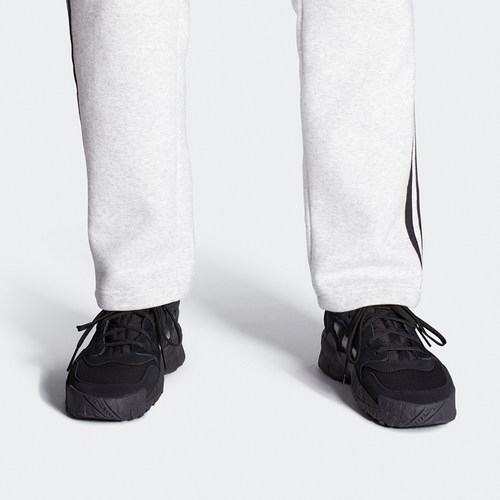 运动休闲鞋Adidas/阿迪达斯