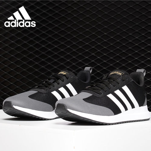 阿迪达斯减震透气男女跑步鞋