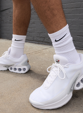 Nike/耐克官方正品Air Max Dn 男士缓震舒适透气运动鞋DV3337-101