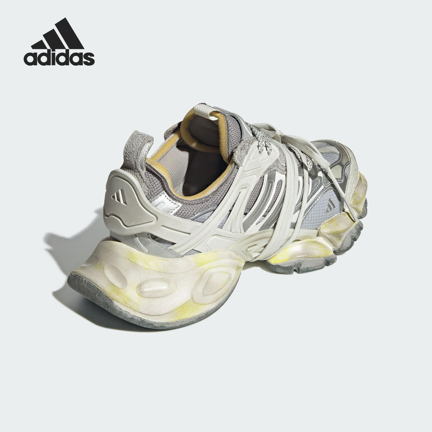 Adidas/阿迪达斯正品新款男女运动训练透气厚底跑步鞋JR9631