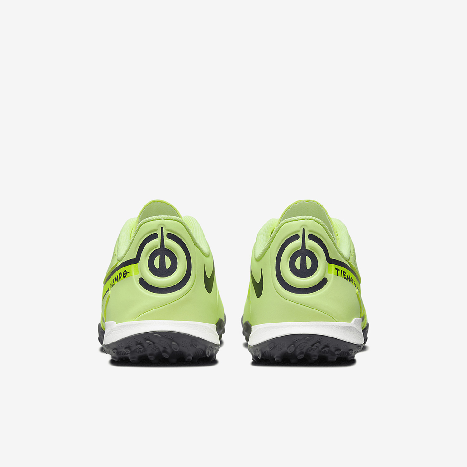 耐克正品男子运动足球鞋