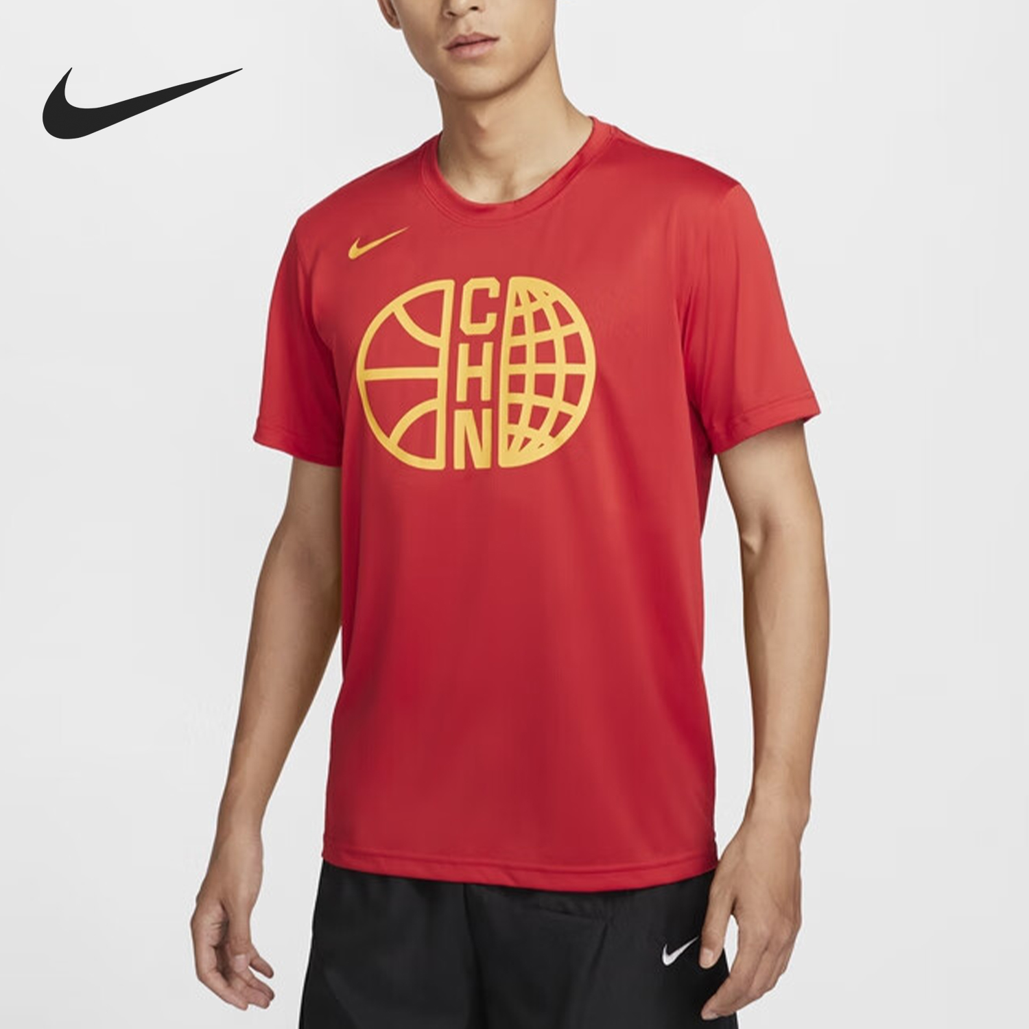 耐克男士轻盈亲肤短袖T恤