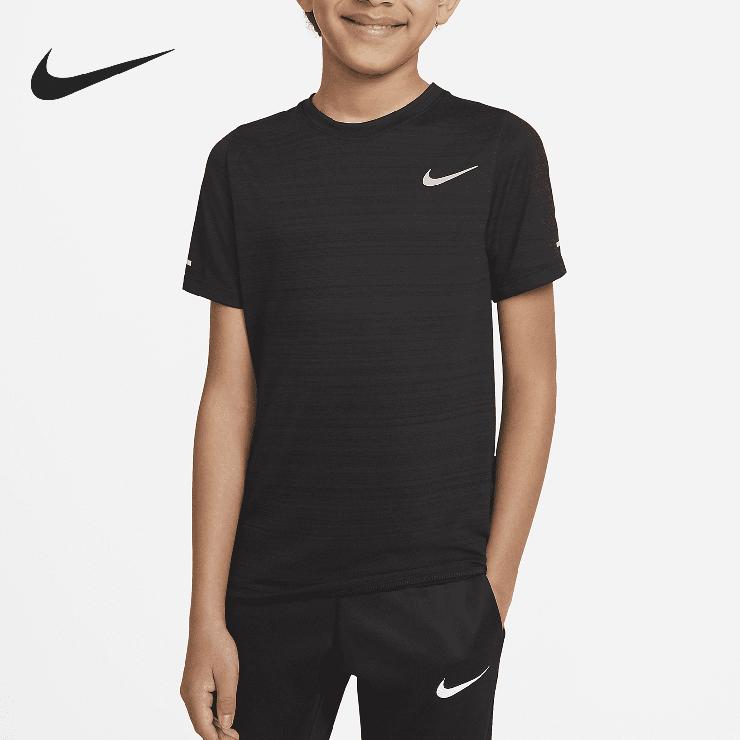 Nike/耐克正品夏季Dri-FIT大童圆领针织短袖T恤DD3055-010