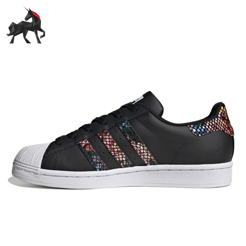 Adidas/阿迪达斯经典运动鞋