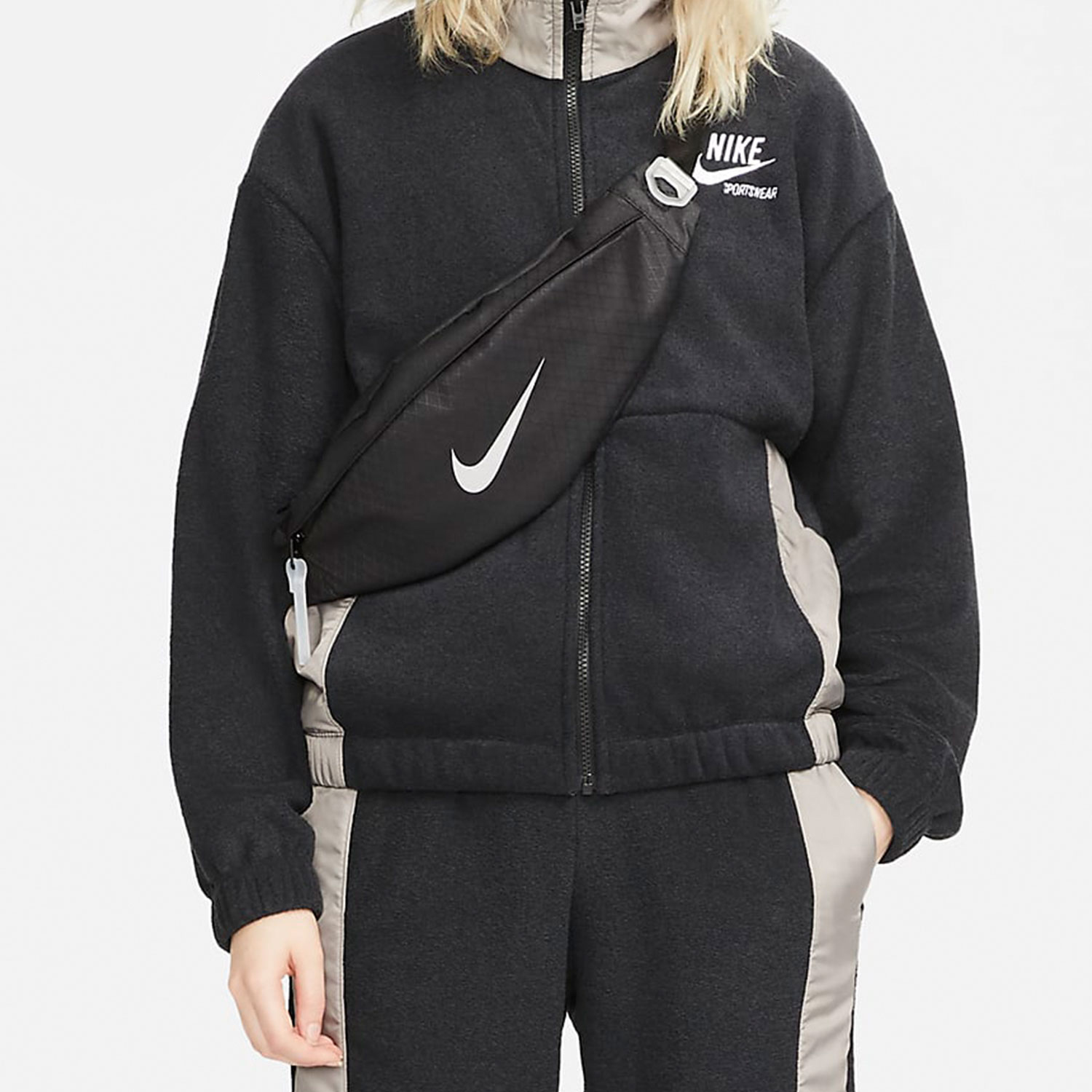 Nike/耐克正品休闲男女时尚潮流运动斜挎包腰包 DC9856-010