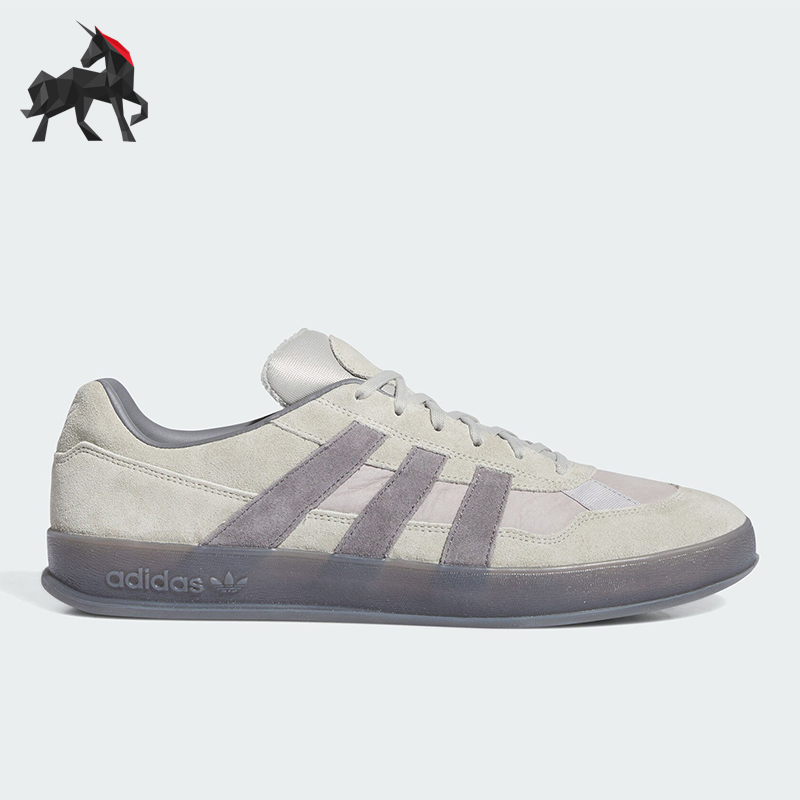 阿迪达斯男女经典低帮休闲板鞋