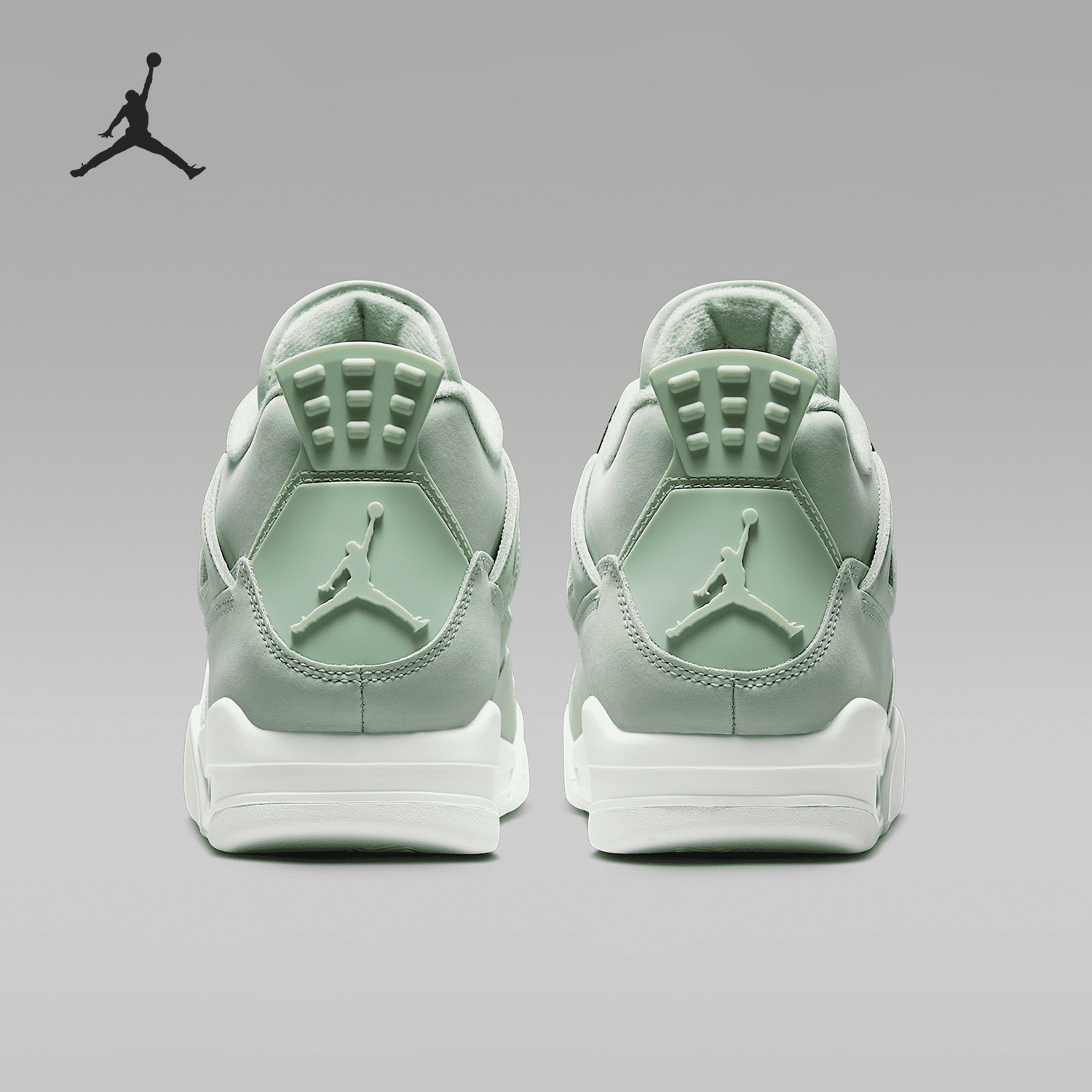 耐克女士复古实战篮球鞋