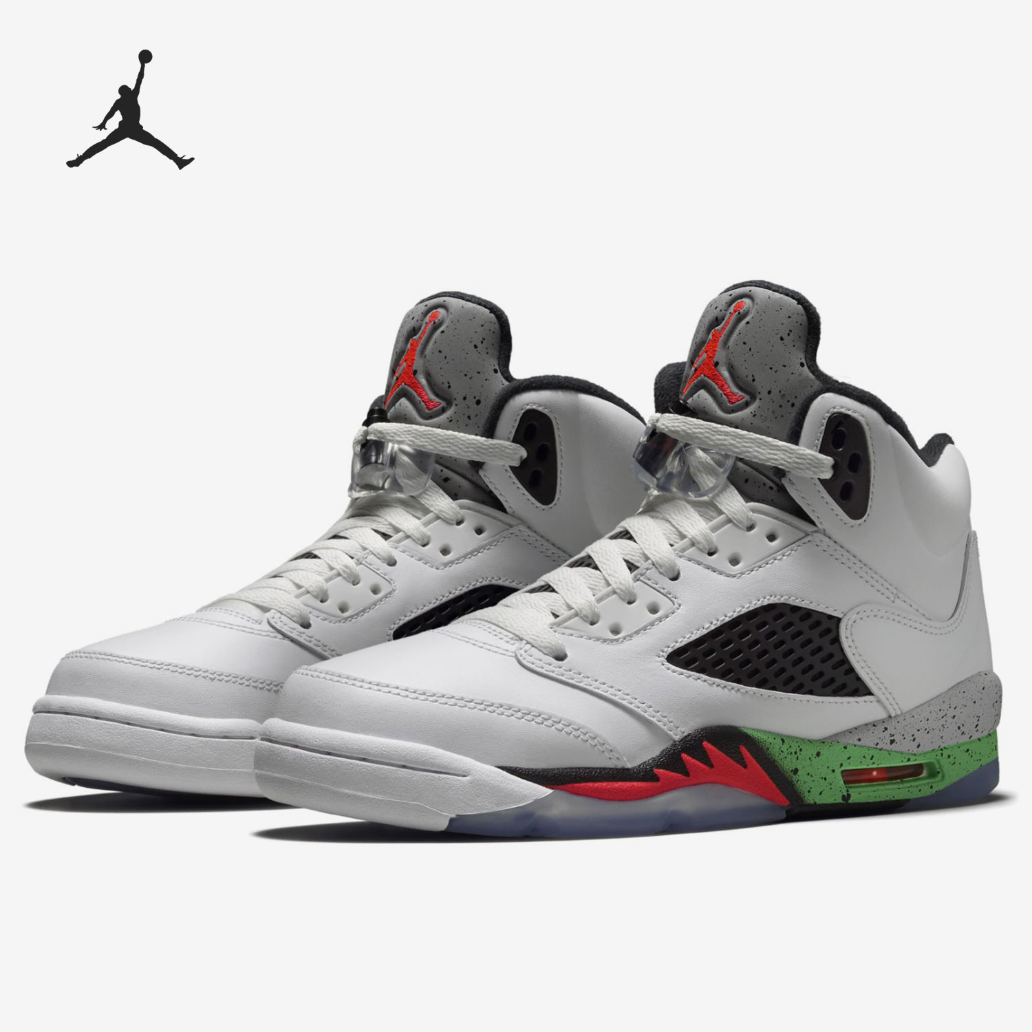 耐克减震运动风篮球鞋