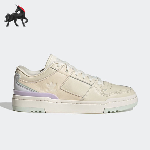 阿迪达斯男女低帮板鞋