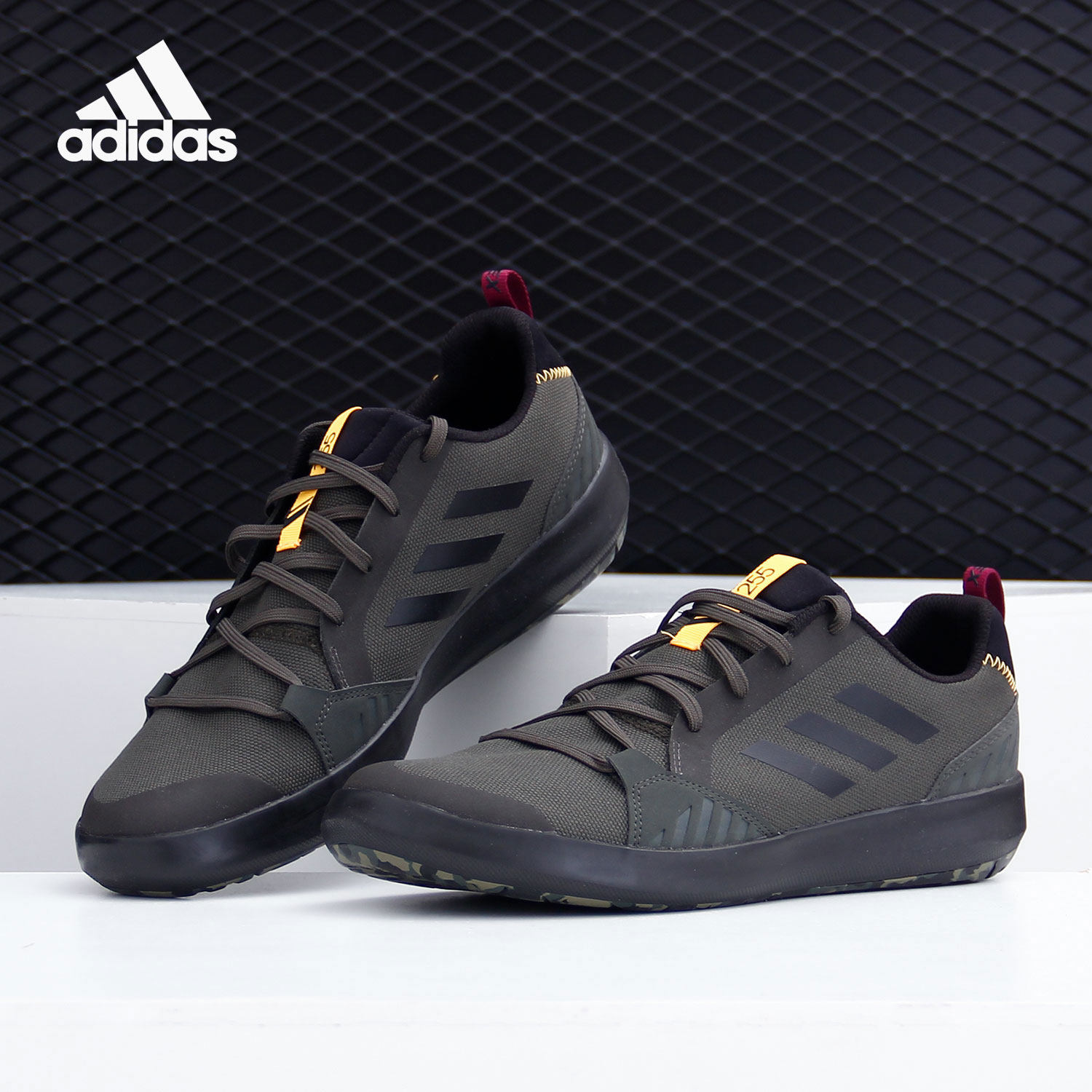 adidas/阿迪达斯正品terrex 夏季轻便透气男子户外涉水鞋 fv6648