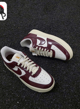 Nike/耐克正品Air Force 1 女子运动时尚复古休闲板鞋 DQ8583-100
