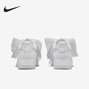 Force 1女士蝴蝶结时尚 经典 Nike DV4244 Air 休闲板鞋 111 耐克正品