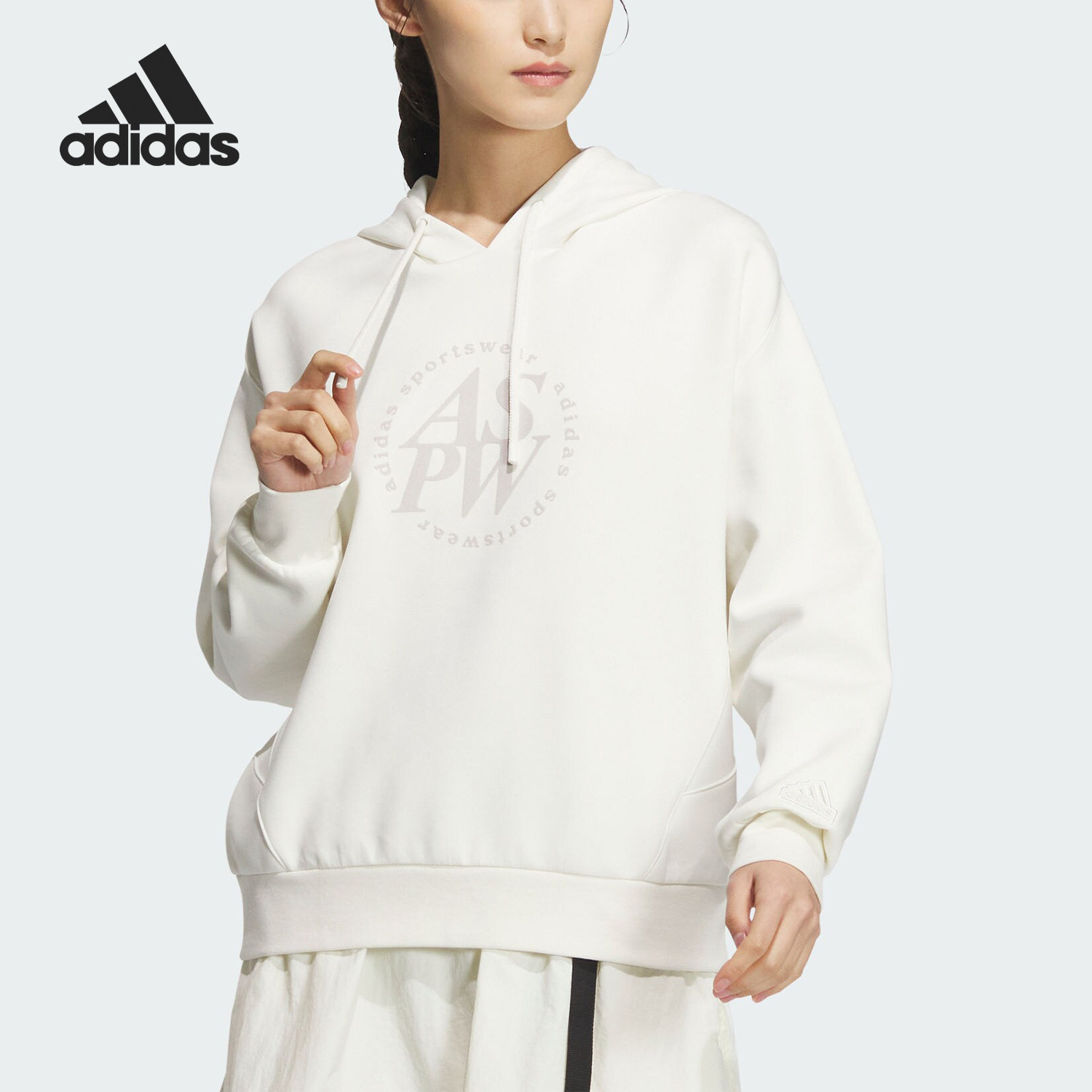 阿迪达斯女士简约休闲卫衣图片