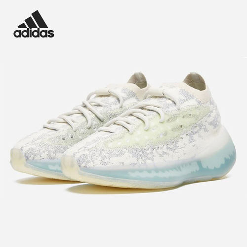 阿迪达斯YeezyBoost男女跑步鞋