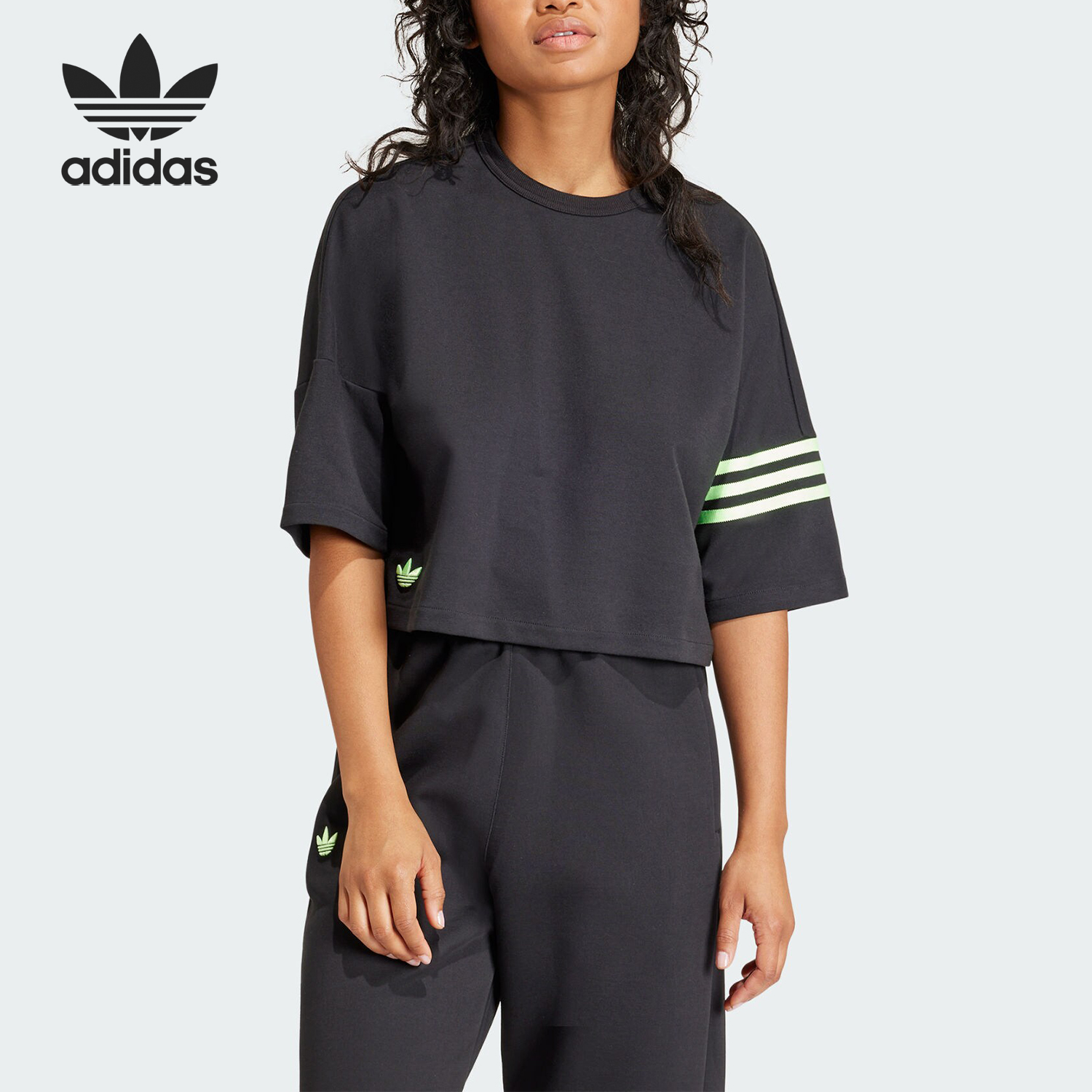 Adidas/阿迪达斯女士运动短袖