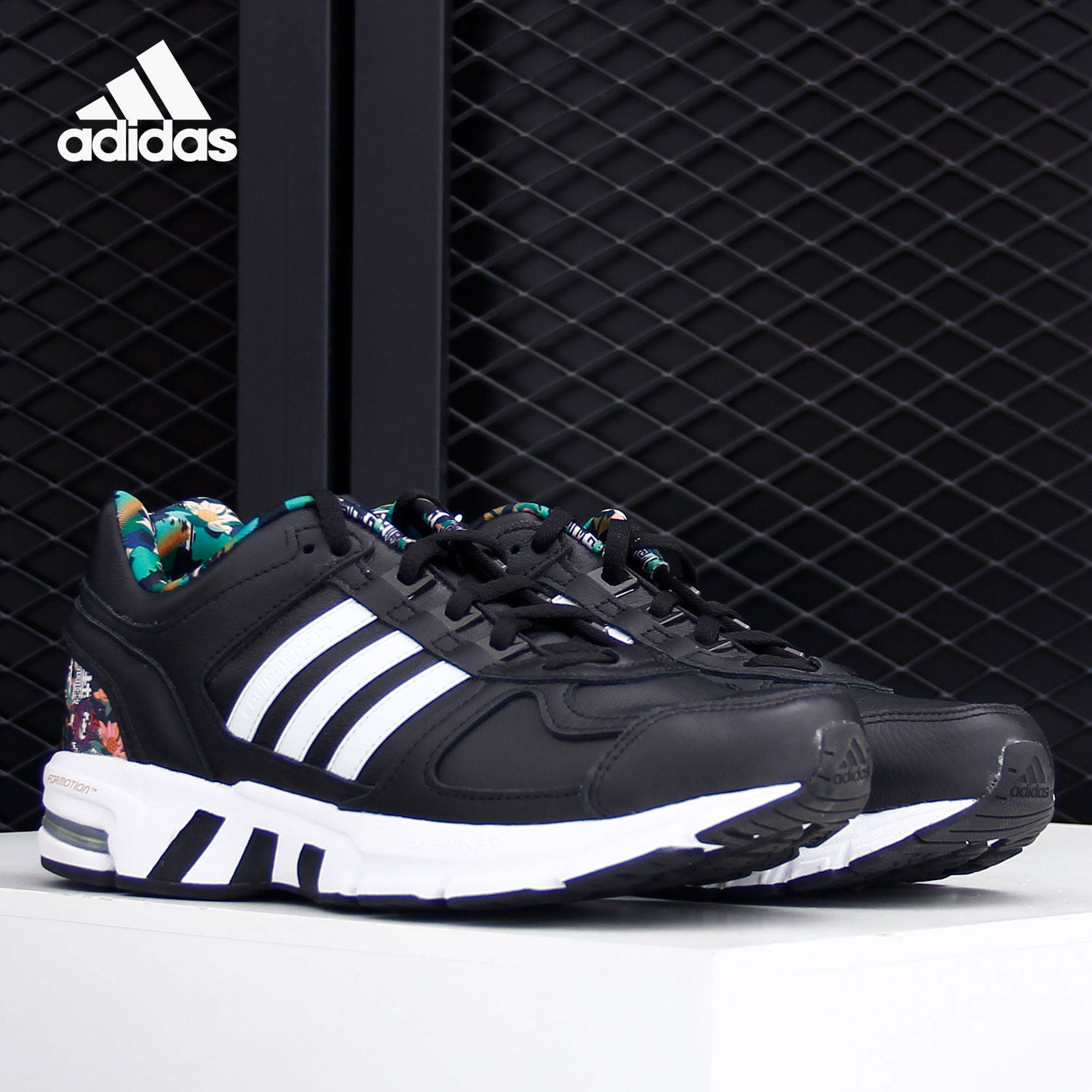 adidas/阿迪达斯正品2020春季新款男女休闲运动耐磨跑步鞋fw8444