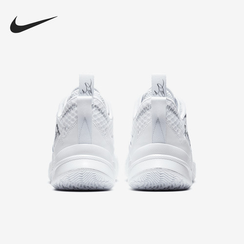 耐克男士缓震透气运动训练篮球鞋