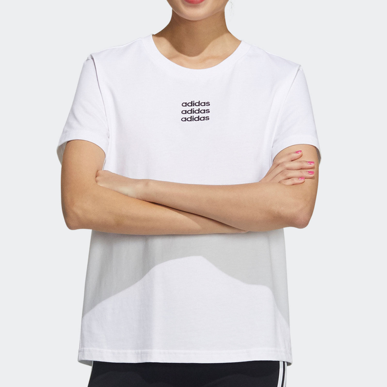 Adidas/阿迪达斯正品 春新款女NEO透气休闲运动短袖T恤 GP5580