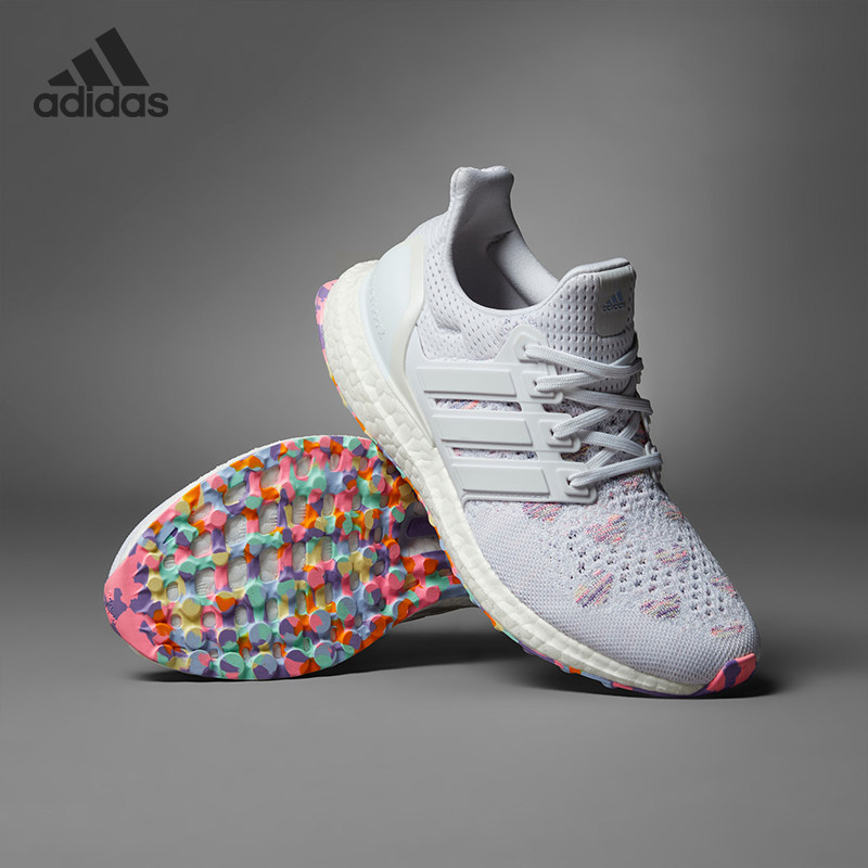 阿迪达斯男女舒适跑步鞋