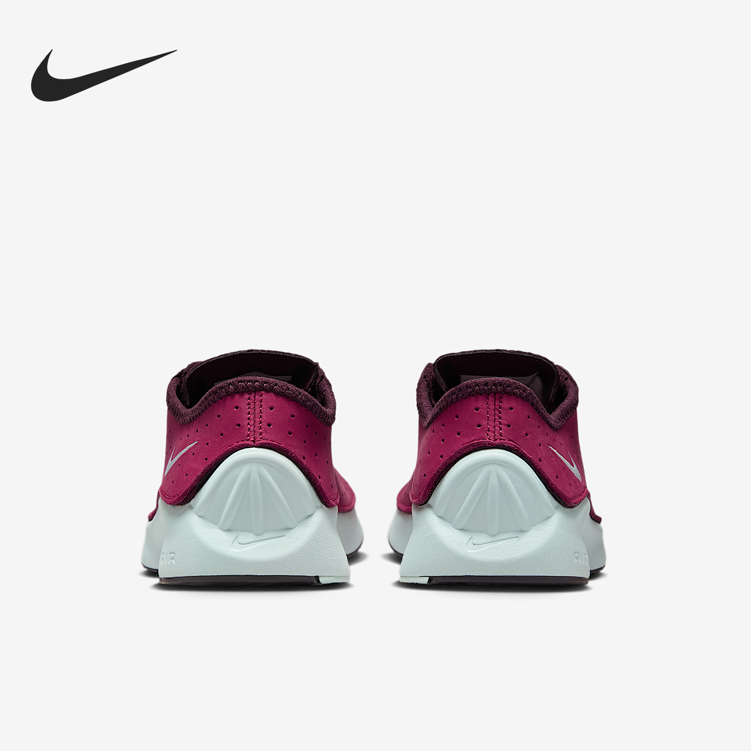 耐克女士低帮透气跑步运动鞋