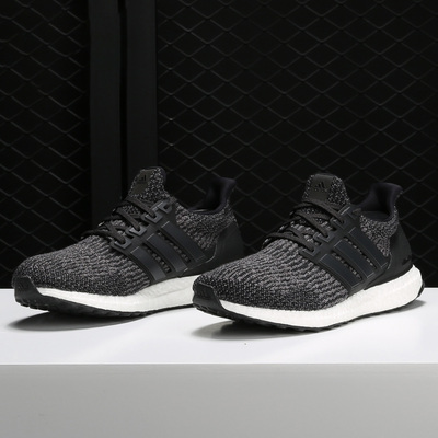阿迪达斯Ultraboost男子跑步鞋