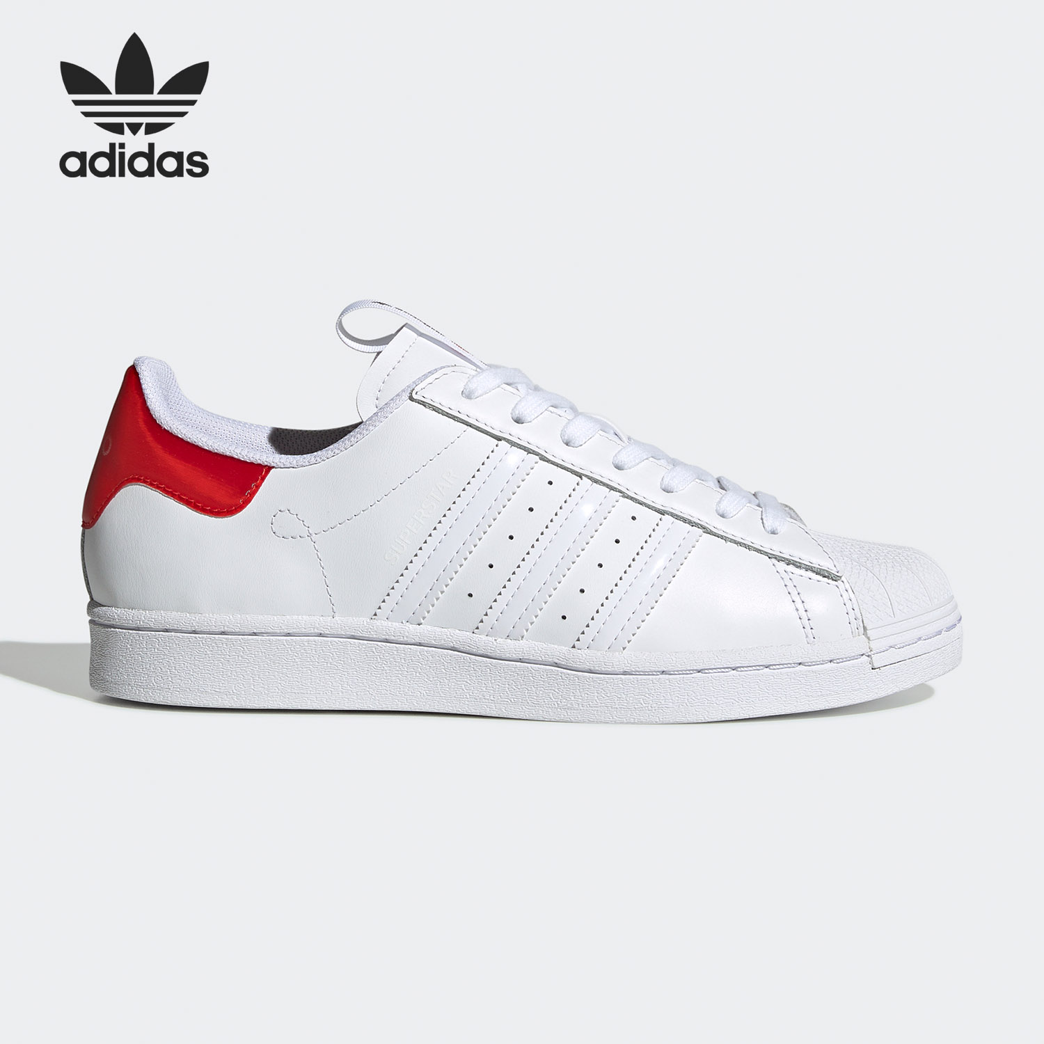 休闲鞋Adidas/阿迪达斯