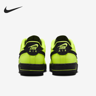 Force Dance女士时尚 Nike FJ7409 Air 轻便板鞋 700 耐克正品