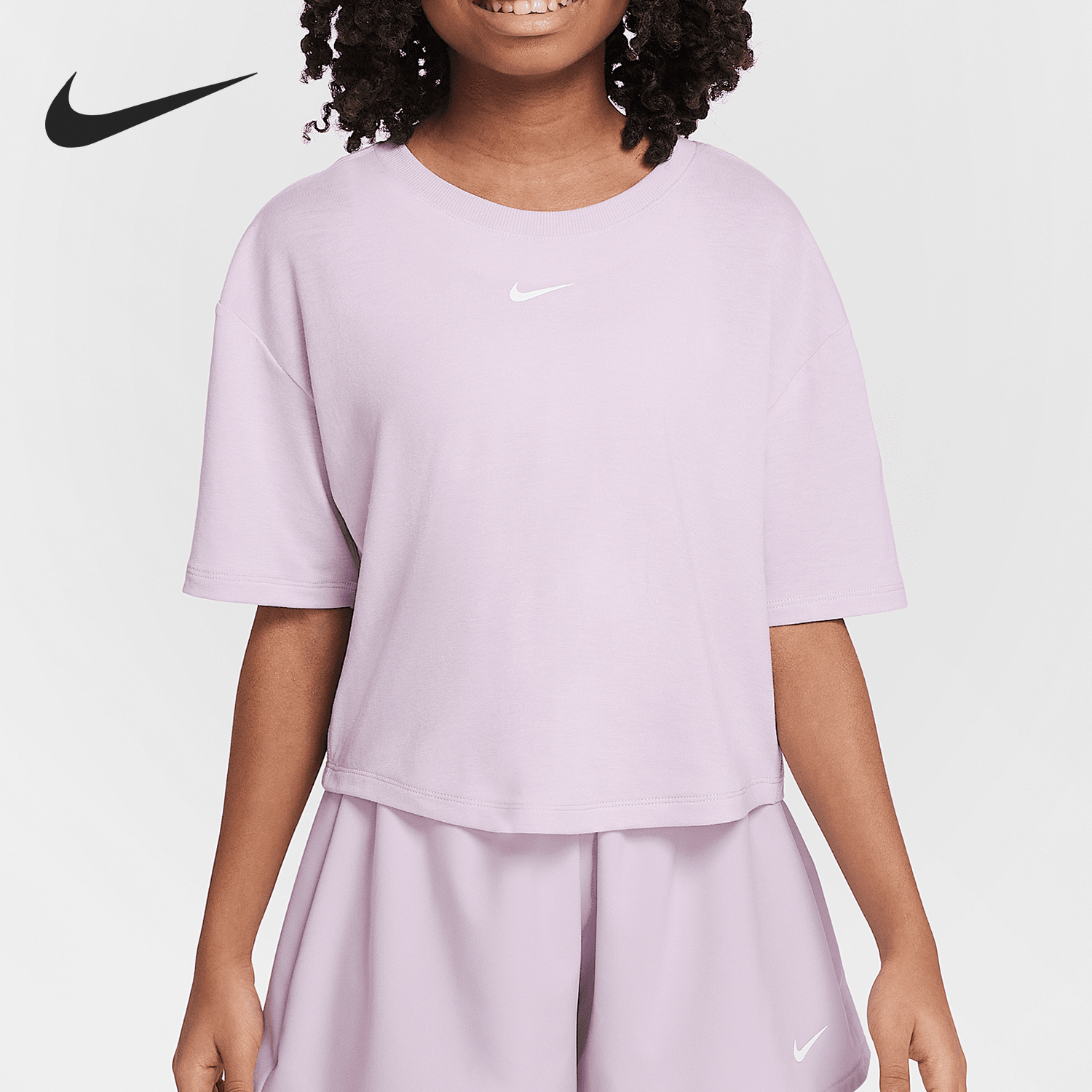 Nike/耐克大童圆领休闲运动短袖