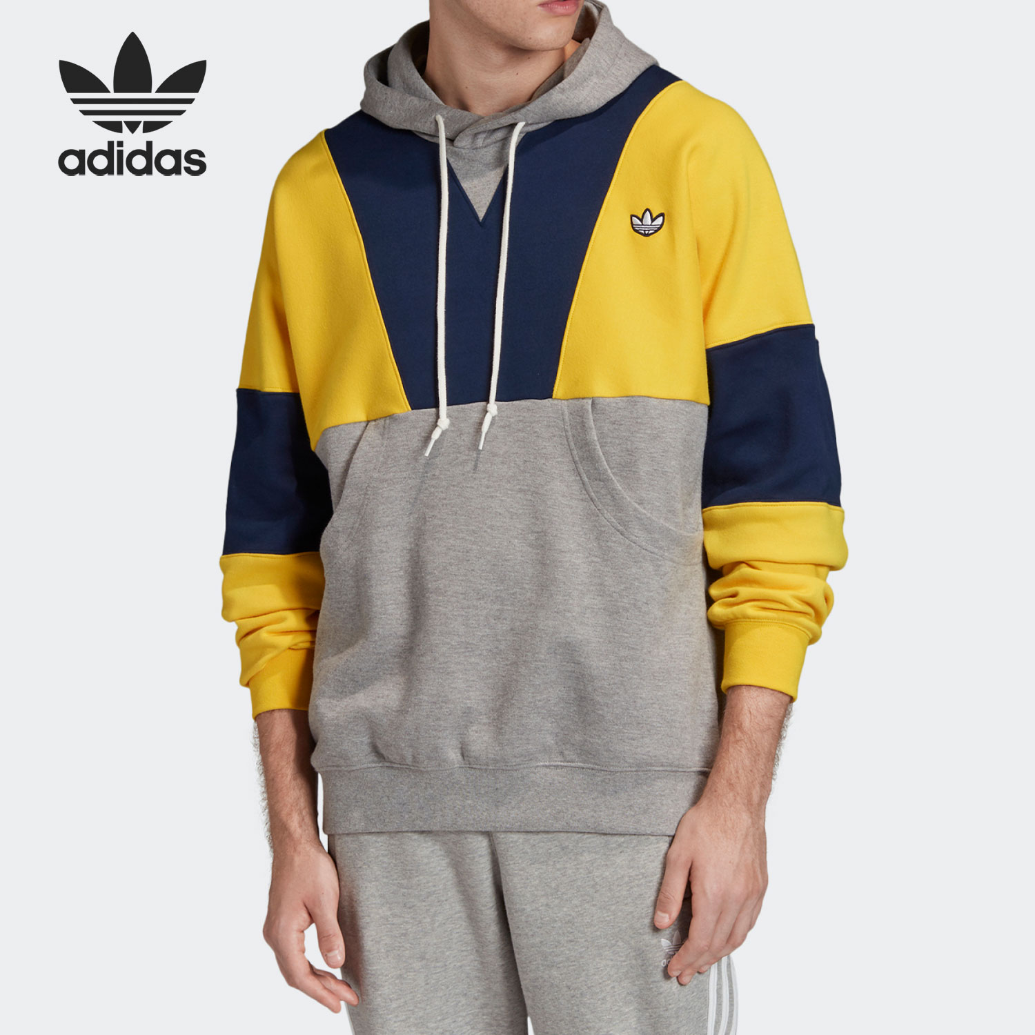 阿迪达斯男子运动卫衣FM2209