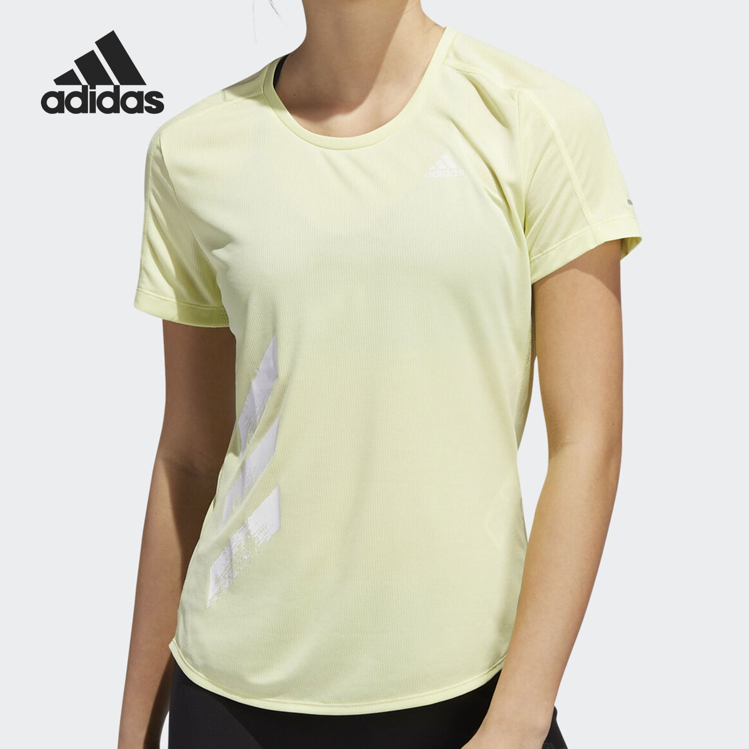 阿迪达斯女子跑步运动短袖T恤