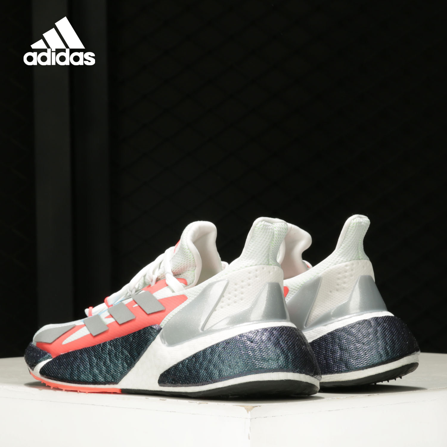 阿迪达斯X9000L4W男女跑步鞋