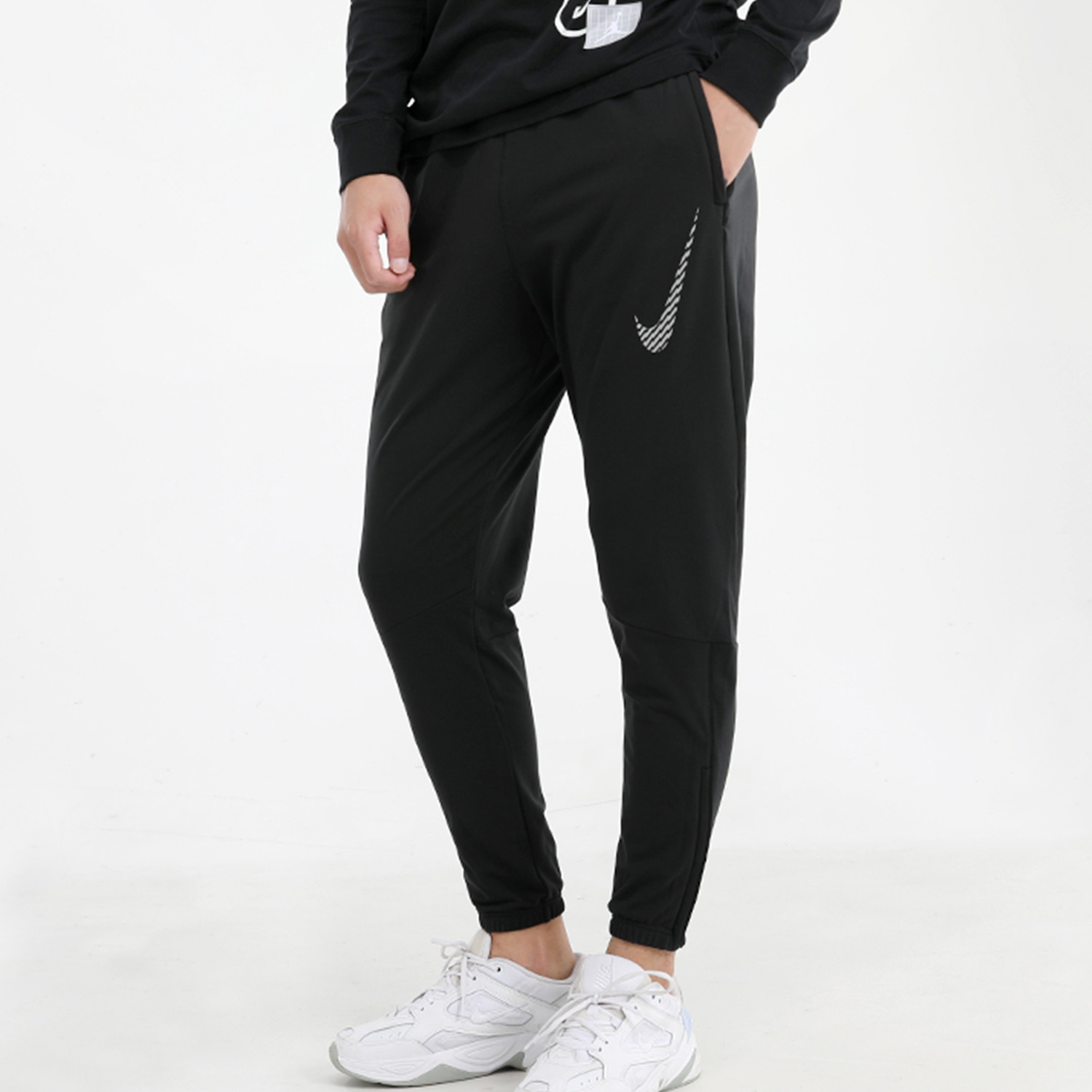 Nike/耐克正品秋季新款男子休闲舒适运动跑步训练长裤DC6973