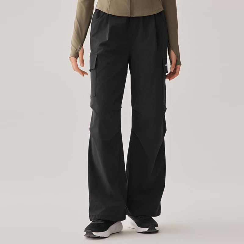Skechers/斯凯奇正品春秋款女士松紧印花口袋梭织长裤P225W121