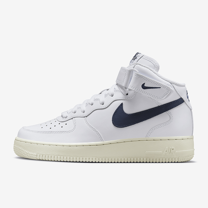 Nike/耐克女子高帮运动鞋