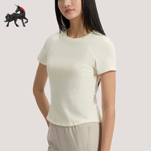 Adidas/阿迪达斯正品2026女士运动休闲经典简约修身透气T恤KH2648