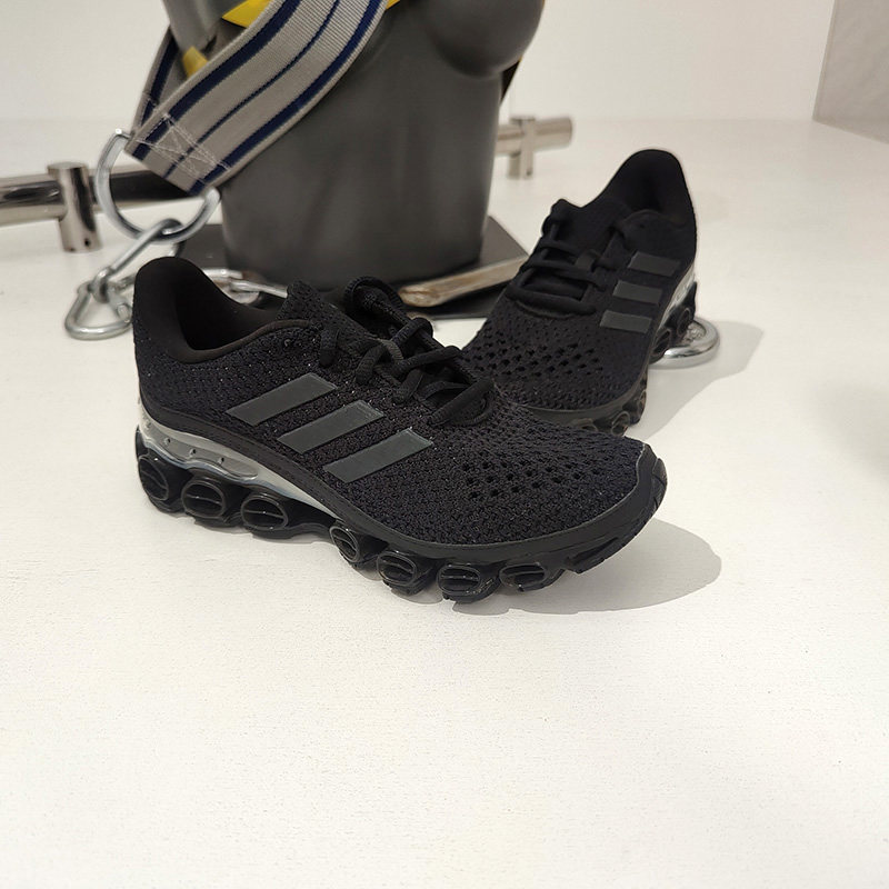 Adidas/阿迪达斯正品 新款男女鞋网面透气bounce跑步鞋 EH0790
