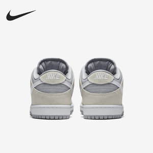 Nike/耐克正品男女同款舒适轻便休闲耐磨低帮板鞋AR0778-110